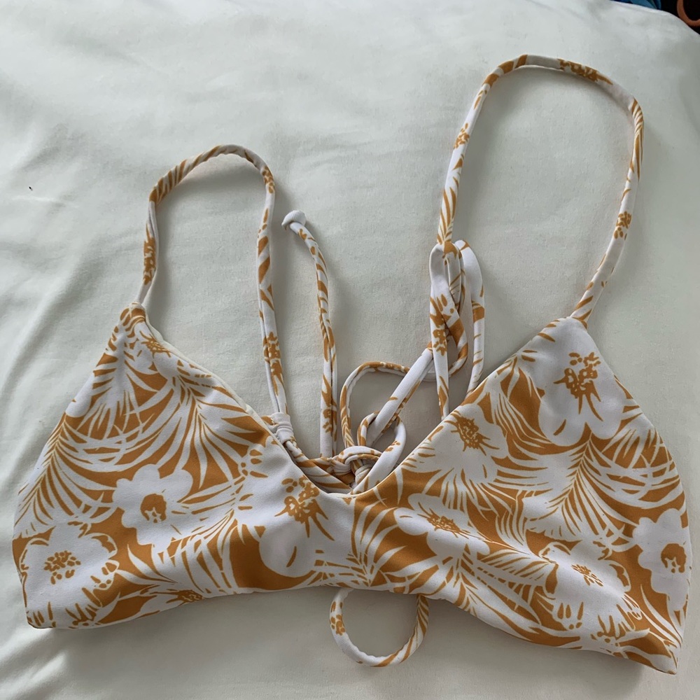 L-space swim top